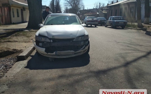 На Шоссейной не смогли победить перекресток два автомобиля Фото № 0 На Шоссейной не смогли победить перекресток два автомобиля Фото № 0