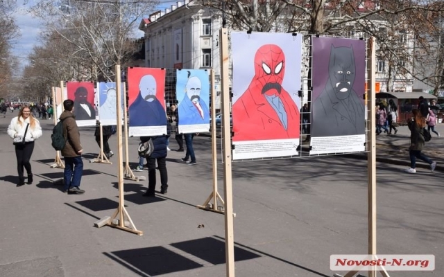 На главной пешеходной улице Николаева проходит необычная выставка, посвященная Тарасу Шевченко Фото № 17 На главной пешеходной улице Николаева проходит необычная выставка, посвященная Тарасу Шевченко Фото № 17