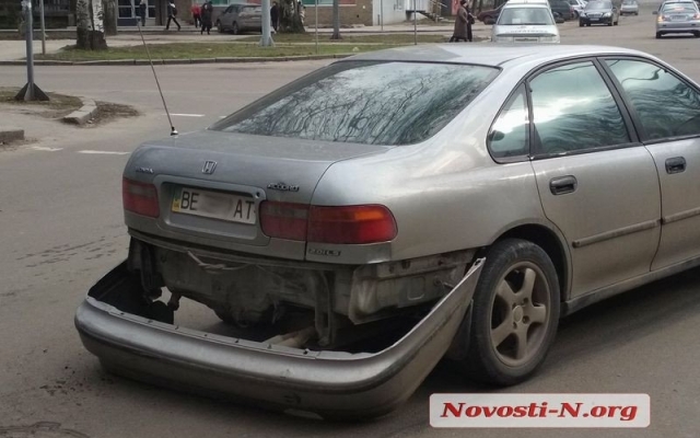 На Малой Морской произошла авария с участием двух иномарок Фото № 1 На Малой Морской произошла авария с участием двух иномарок Фото № 1