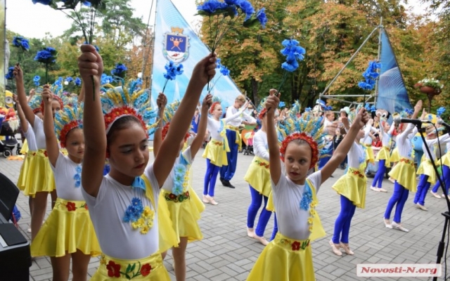 В Николаеве состоялся традиционный Парад карапузов Фото № 26 В Николаеве состоялся традиционный Парад карапузов Фото № 26