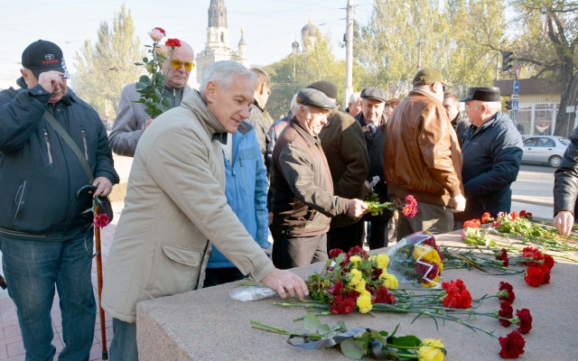 В Николаеве чествовали пенсионеров и ветеранов органов внутренних дел Украины Фото № 2 В Николаеве чествовали пенсионеров и ветеранов органов внутренних дел Украины Фото № 2