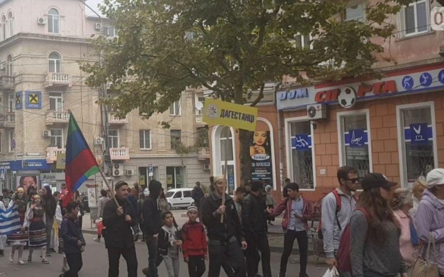 На Соборной прошел парад представителей всех национальностей, проживающих в Николаеве и области Фото № 2 На Соборной прошел парад представителей всех национальностей, проживающих в Николаеве и области Фото № 2