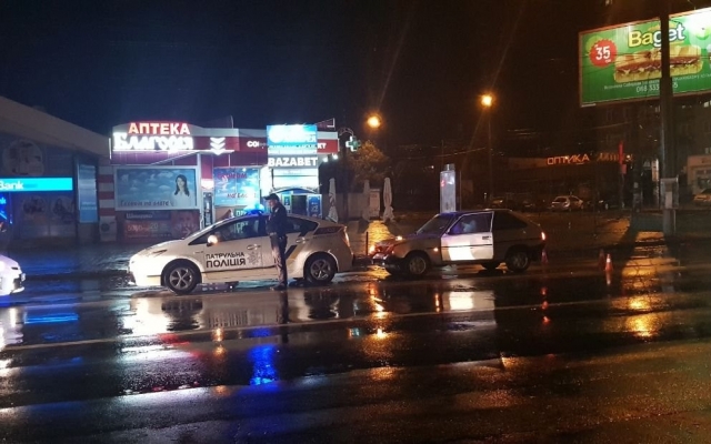 На проспекте Мира авария по вине пешехода, столкнулись два автомобиля Фото № 2 На проспекте Мира авария по вине пешехода, столкнулись два автомобиля Фото № 2
