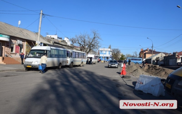 На Чкалова во время проведения земляных работ у жилого дома нашли снаряд Фото № 9 На Чкалова во время проведения земляных работ у жилого дома нашли снаряд Фото № 9
