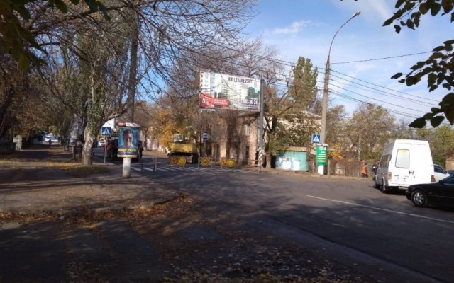 В Николаеве перекрыта дорога на Херсонское шоссе: ведутся ремонтные работы, образовалась большая автопробка Фото № 3 В Николаеве перекрыта дорога на Херсонское шоссе: ведутся ремонтные работы, образовалась большая автопробка Фото № 3