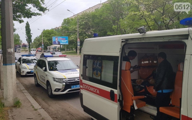 Семейная ссора с летальным исходом: женщина зарезала своего мужа Фото № 0 Семейная ссора с летальным исходом: женщина зарезала своего мужа Фото № 0