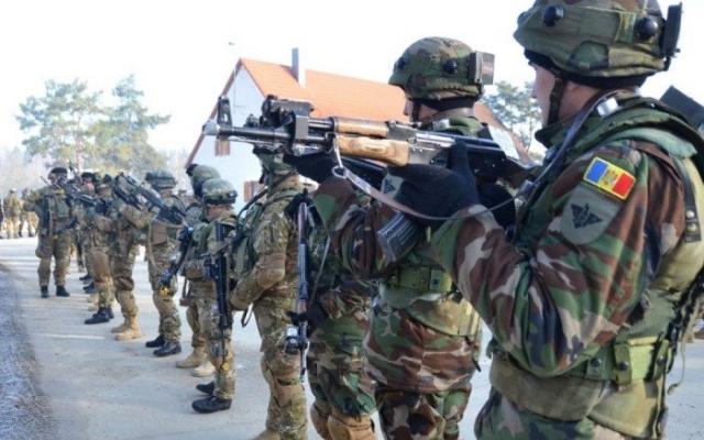 На полигоне Широкий Лан во время учений «Си Бриз-2018» иностранный военнослужащий отстрелил сам себе палец Фото № 0 На полигоне Широкий Лан во время учений «Си Бриз-2018» иностранный военнослужащий отстрелил сам себе палец Фото № 0