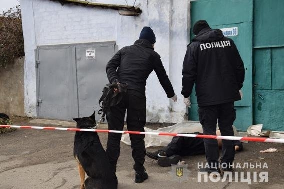 Николаевская полиция раскрыла убийство мужчины, тело которого найдено на улице 8-е Марта с изуродованным лицом Фото № 0 Николаевская полиция раскрыла убийство мужчины, тело которого найдено на улице 8-е Марта с изуродованным лицом Фото № 0