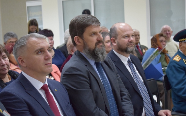 «Спасибо каждому из вас»: В Николаеве состоялась традиционная встреча с ветеранами войны Фото № 7 «Спасибо каждому из вас»: В Николаеве состоялась традиционная встреча с ветеранами войны Фото № 7