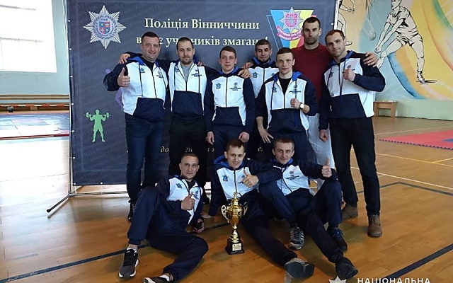 Сборная николаевской полиции завоевала второе место на чемпионате по рукопашному бою Фото № 3 Сборная николаевской полиции завоевала второе место на чемпионате по рукопашному бою Фото № 3