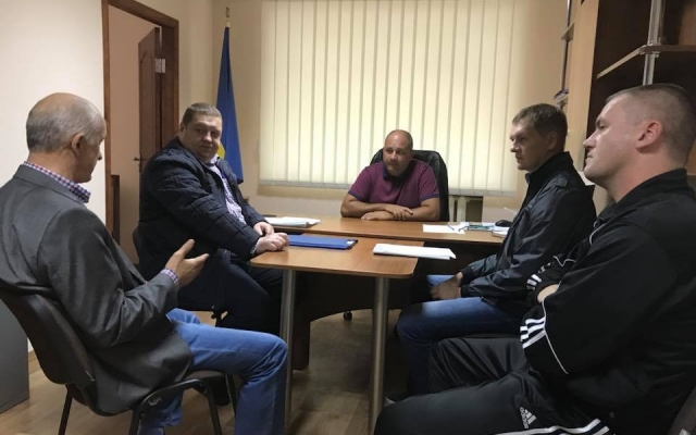 Ведется проверка инцидента: водитель на полпути высадил 10-летнюю девочку из маршрутки Фото № 3 Ведется проверка инцидента: водитель на полпути высадил 10-летнюю девочку из маршрутки Фото № 3