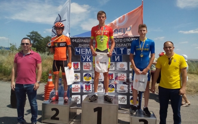 Николаевские велосипедисты завоевали медали на Чемпионате Украины в Днепре Фото № 6 Николаевские велосипедисты завоевали медали на Чемпионате Украины в Днепре Фото № 6