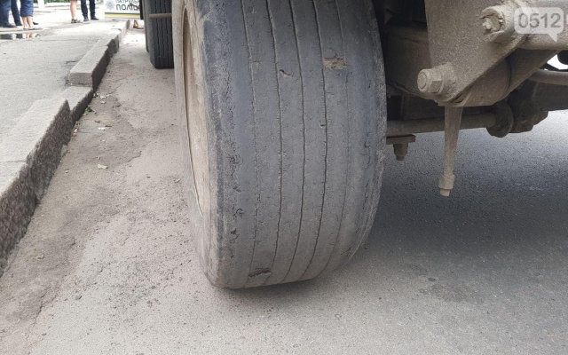 На Пушкинской был остановлен грузовой автомобиль MAN с техническим неисправностями Фото № 1 На Пушкинской был остановлен грузовой автомобиль MAN с техническим неисправностями Фото № 1