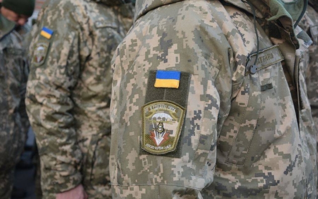 Николаевских десантников одели в зимнюю форму Фото № 1 Николаевских десантников одели в зимнюю форму Фото № 1