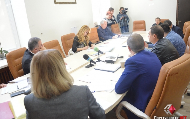 Комиссия по вопросам этики вынесла вопрос недоверия городскому голове Николаева на сессию Фото № 0 Комиссия по вопросам этики вынесла вопрос недоверия городскому голове Николаева на сессию Фото № 0