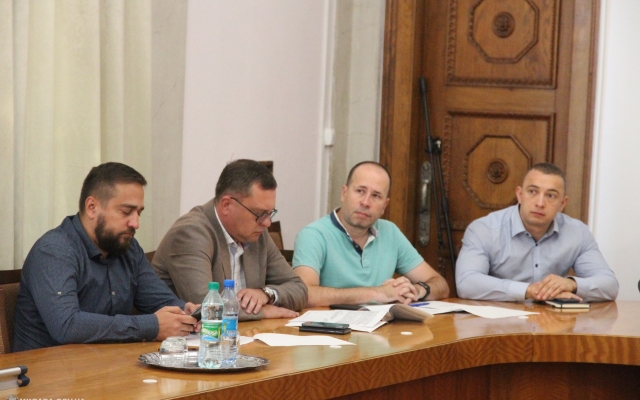 В Николаеве объявили тендер на приобретение современного медицинского прибора - ангиографа Фото № 5 В Николаеве объявили тендер на приобретение современного медицинского прибора - ангиографа Фото № 5