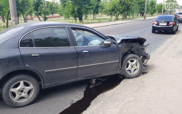 В Николаеве произошла авария с участием трех транспортных средств и пострадавшими Фото № 5 В Николаеве произошла авария с участием трех транспортных средств и пострадавшими Фото № 5