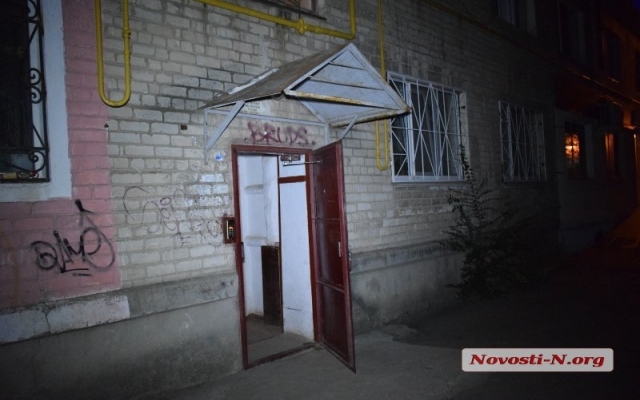 В одной из квартир жилого дома на Николаевской обнаружили полуразложившийся труп женщины Фото № 4 В одной из квартир жилого дома на Николаевской обнаружили полуразложившийся труп женщины Фото № 4