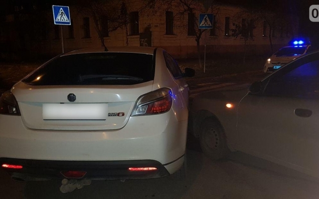 На Шнеерсона в результате аварии пострадал пассажир одного из автомобилей Фото № 3 На Шнеерсона в результате аварии пострадал пассажир одного из автомобилей Фото № 3