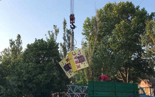Николаеве демонтировали незаконные точки продажи кваса Фото № 1 Николаеве демонтировали незаконные точки продажи кваса Фото № 1
