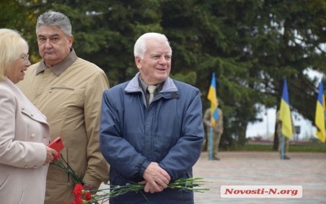 В Николаеве отметили 75-ю годовщину со Дня освобождения Украины от немецко-фашистских захватчиков Фото № 3 В Николаеве отметили 75-ю годовщину со Дня освобождения Украины от немецко-фашистских захватчиков Фото № 3