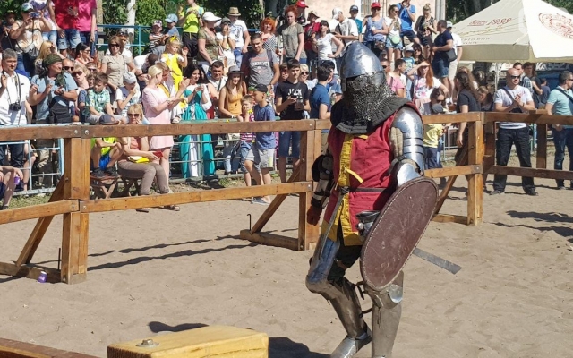 В Николаеве проходит III Рыцарский фестиваль исторического средневекового боя «Кубок Ольвии-2018» Фото № 1 В Николаеве проходит III Рыцарский фестиваль исторического средневекового боя «Кубок Ольвии-2018» Фото № 1