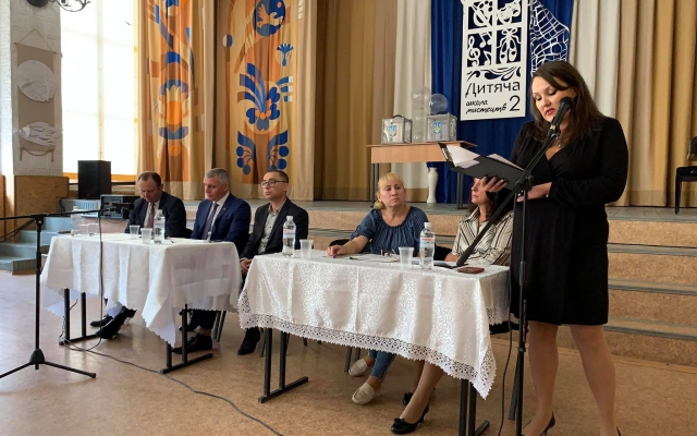 Путем тайного голосования новым директором Детской школы искусств №2 избрали Карину Крамар Фото № 0 Путем тайного голосования новым директором Детской школы искусств №2 избрали Карину Крамар Фото № 0