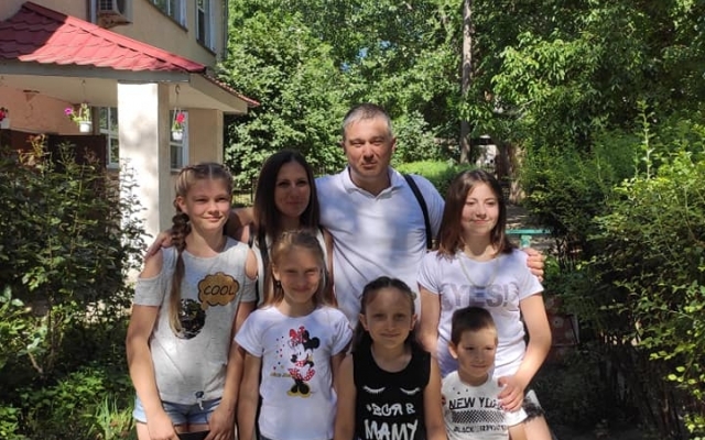 Трое маленьких николаевцев обрели семьи Фото № 0 Трое маленьких николаевцев обрели семьи Фото № 0