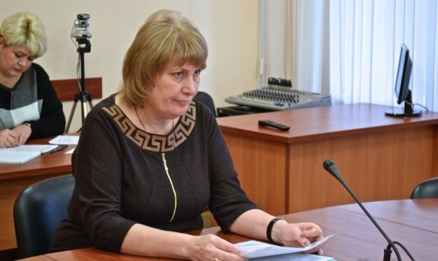 Заведующая облздравом Капуста рубит «капусту» Фото № 0 Заведующая облздравом Капуста рубит «капусту» Фото № 0