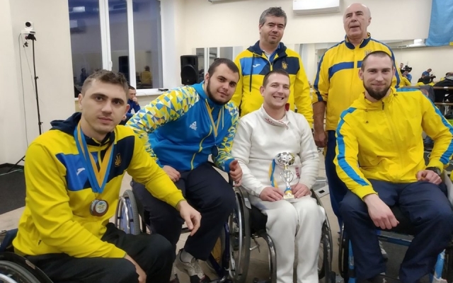 Николаевцы одержали победу на чемпионате Украины по фехтованию на колясках Фото № 3 Николаевцы одержали победу на чемпионате Украины по фехтованию на колясках Фото № 3