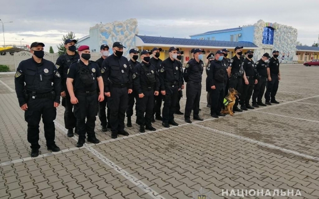 Полиция Николаева взяла Коблево под охрану Фото № 0 Полиция Николаева взяла Коблево под охрану Фото № 0