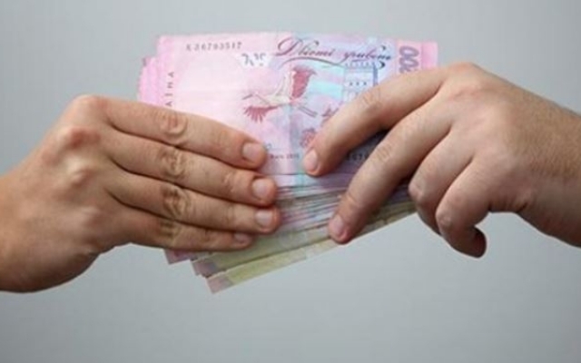 В Николаеве суд отправил в СИЗО попавшегося на взятке патрульного Фото № 0 В Николаеве суд отправил в СИЗО попавшегося на взятке патрульного Фото № 0