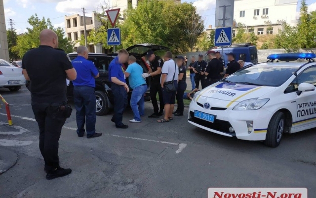 Вооруженных воров, обокравших церковь, задержала полиция Фото № 5 Вооруженных воров, обокравших церковь, задержала полиция Фото № 5