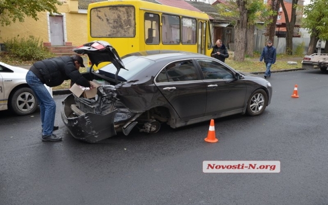 ДТП при участии Honda Accord, Dacia Logan и ВАЗ 2104 Фото № 0 ДТП при участии Honda Accord, Dacia Logan и ВАЗ 2104 Фото № 0