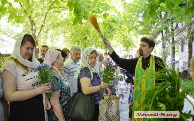 Как в главном николаевском храме Троицу праздновали Фото № 0 Как в главном николаевском храме Троицу праздновали Фото № 0