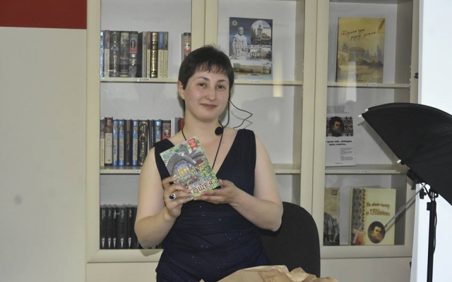 Презентация книги: николаевская литературная «копилка» пополнилась новым творением Ангелины Крихели Фото № 0 Презентация книги: николаевская литературная «копилка» пополнилась новым творением Ангелины Крихели Фото № 0