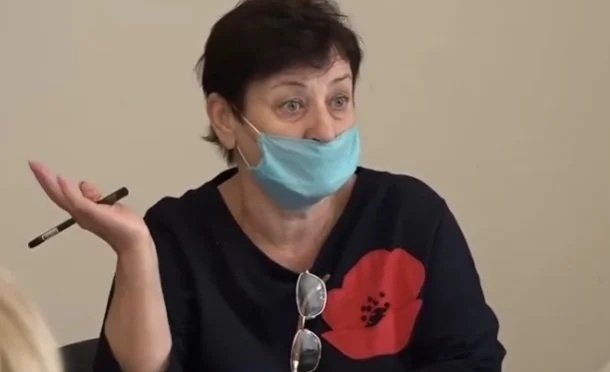 Члены горизберкома вызвали полицию и МЧС, чтобы вскрыть сейф с документами Фото № 0 Члены горизберкома вызвали полицию и МЧС, чтобы вскрыть сейф с документами Фото № 0