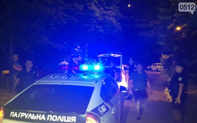 В центре Николаева два парня надругались над 12-летней девочкой Фото № 9 В центре Николаева два парня надругались над 12-летней девочкой Фото № 9
