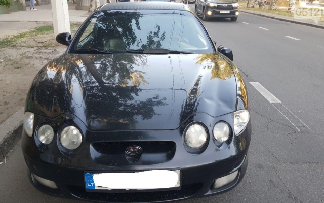 На Центральном проспекте автомобиль с иностранными номерами на пешеходном переходе сбил женщину Фото № 2 На Центральном проспекте автомобиль с иностранными номерами на пешеходном переходе сбил женщину Фото № 2