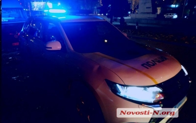 На Центральном проспекте из-за резкого торможения маршрутки травмированы два пассажира Фото № 1 На Центральном проспекте из-за резкого торможения маршрутки травмированы два пассажира Фото № 1