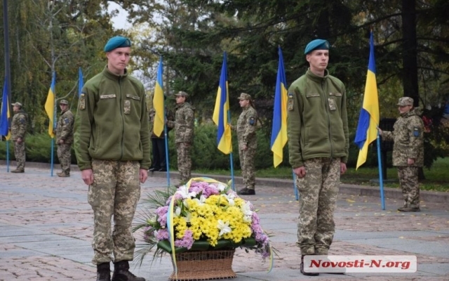 В Николаеве отметили 75-ю годовщину со Дня освобождения Украины от немецко-фашистских захватчиков Фото № 0 В Николаеве отметили 75-ю годовщину со Дня освобождения Украины от немецко-фашистских захватчиков Фото № 0