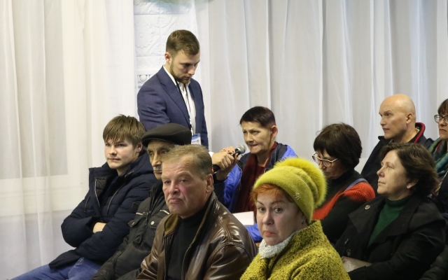 Мэр Николаева Александр Сенкевич завершил свой ежегодный отчет: «Спасибо, что помогаете делать город лучшим» Фото № 17 Мэр Николаева Александр Сенкевич завершил свой ежегодный отчет: «Спасибо, что помогаете делать город лучшим» Фото № 17