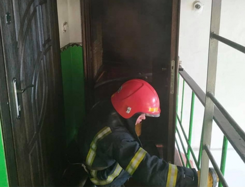 На Николаевщине в квартире произошел пожар, погиб мужчина Фото № 1 На Николаевщине в квартире произошел пожар, погиб мужчина Фото № 1
