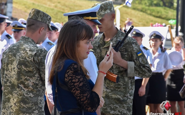 В Николаеве 237 новобранцев приняли военную присягу Фото № 11 В Николаеве 237 новобранцев приняли военную присягу Фото № 11
