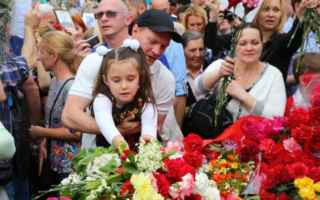 Четверть жителей Николаевской области смотрели программы, посвященные 9 мая Фото № 1 Четверть жителей Николаевской области смотрели программы, посвященные 9 мая Фото № 1
