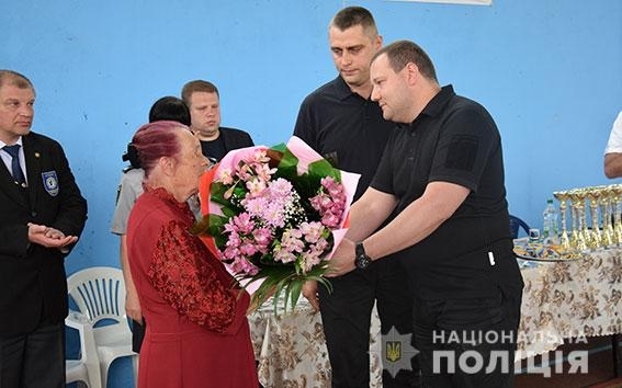 В Николаевской области проходит Всеукраинский турнир по дзюдо «Память», посвященный погибшим правоохранителям и воинам АТО Фото № 5 В Николаевской области проходит Всеукраинский турнир по дзюдо «Память», посвященный погибшим правоохранителям и воинам АТО Фото № 5