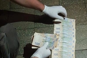 800 долларов за безосновательно отобранный автомобиль вымогал младший лейтенант Фото № 1 800 долларов за безосновательно отобранный автомобиль вымогал младший лейтенант Фото № 1