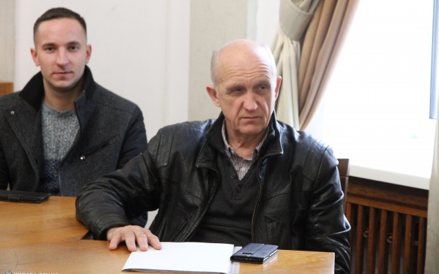 Мэр Николаева Александр Сенкевич вручил награды по случаю Дня автомобилиста и дорожника Фото № 9 Мэр Николаева Александр Сенкевич вручил награды по случаю Дня автомобилиста и дорожника Фото № 9