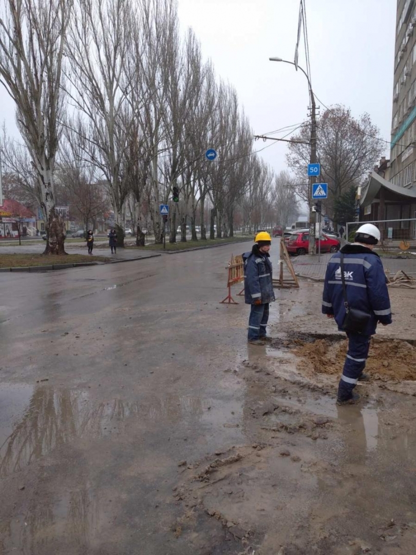 Зачем в Николаеве разрыли коллектор на Малой Морской, и когда закончат работы Фото № 0 Зачем в Николаеве разрыли коллектор на Малой Морской, и когда закончат работы Фото № 0