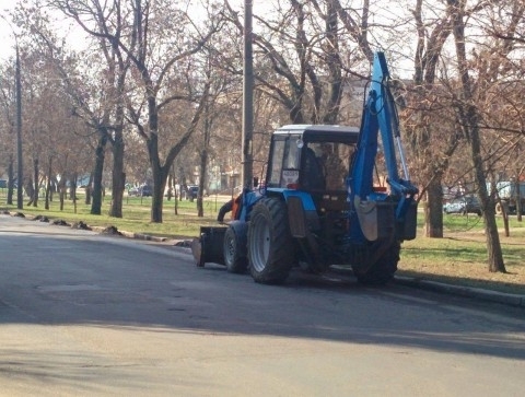 В Заводском районе Николаева приступили к санитарной уборке дорог Фото № 0 В Заводском районе Николаева приступили к санитарной уборке дорог Фото № 0